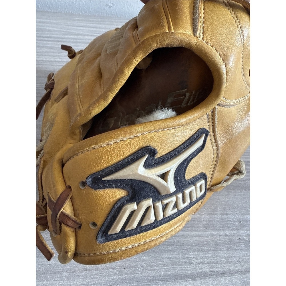 Mizuno Global Elite VOP Series GGE1V Pitcher/Infield Baseball Glove 12 Inch RHT - Picture 10 of 11
